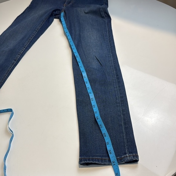 Acne Studios Skin 5 Marilyn Skinny Jeans in Blue Medium Wash - Picture 8 of 10
